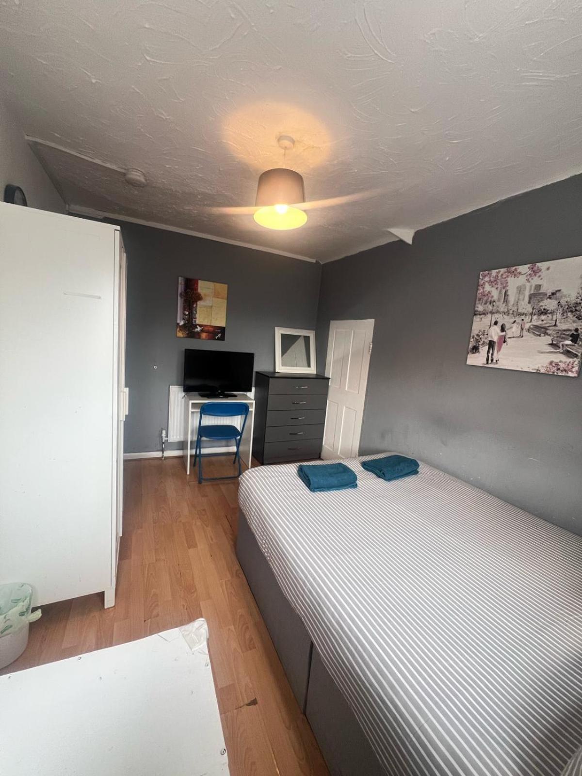 Colebert Avenue Apartment London Exterior photo